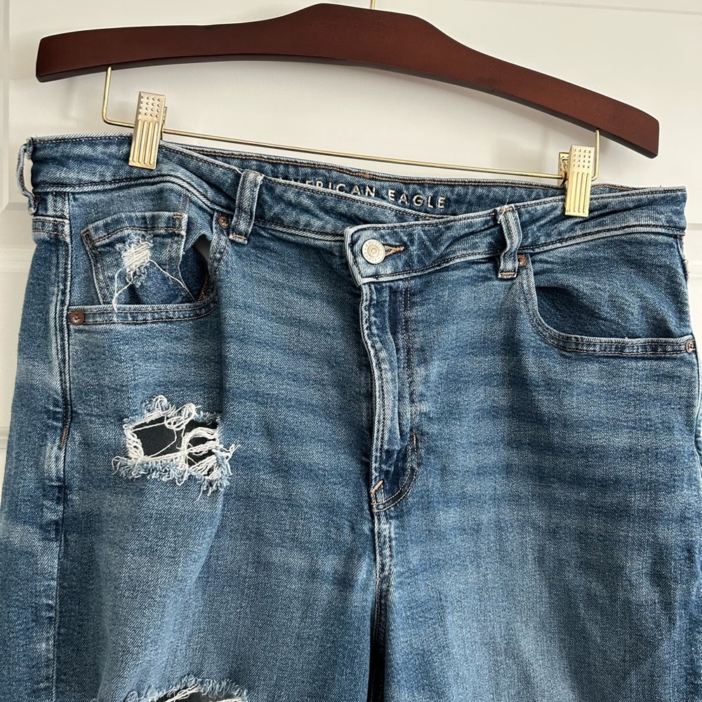 American Eagle Mom Ripped Straight Jeans Blue Size 16 - Picture 2 of 15